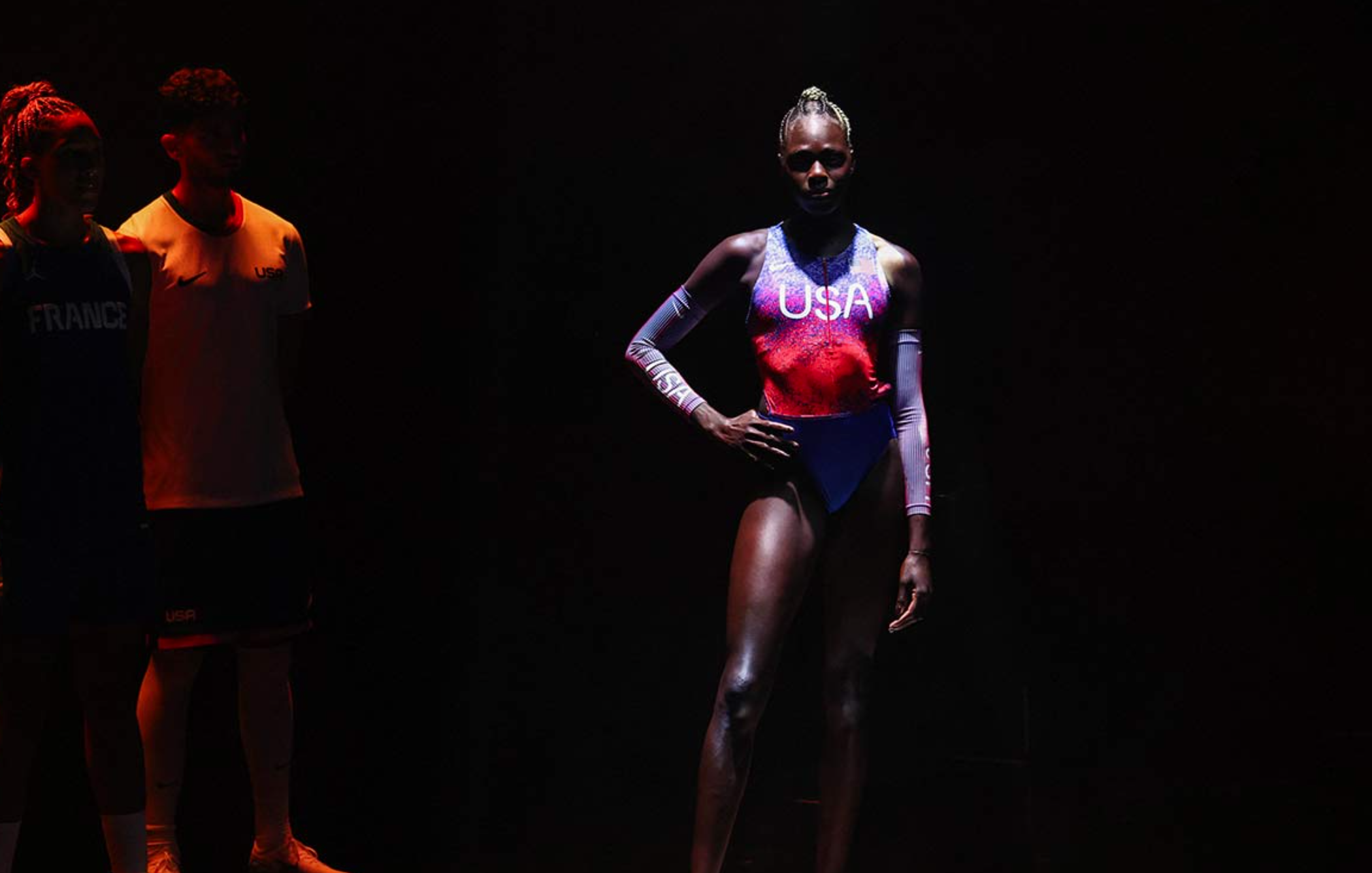 Atletas de EU critican a Nike por su indumentaria femenina